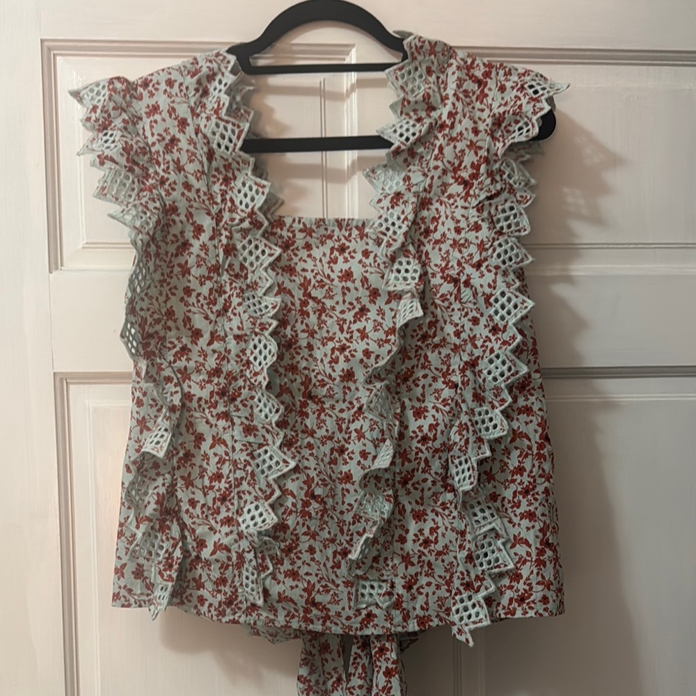 Anthropologie Floral Ruffled Sleeveless Blouse